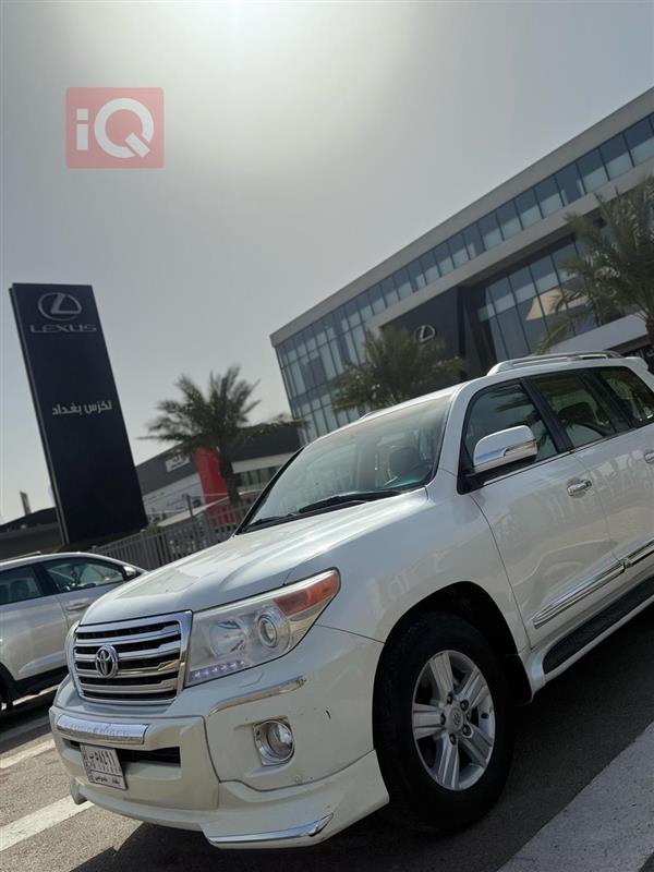 تويوتا لاندكروزر 2014 للبيع في العراق -  بغداد